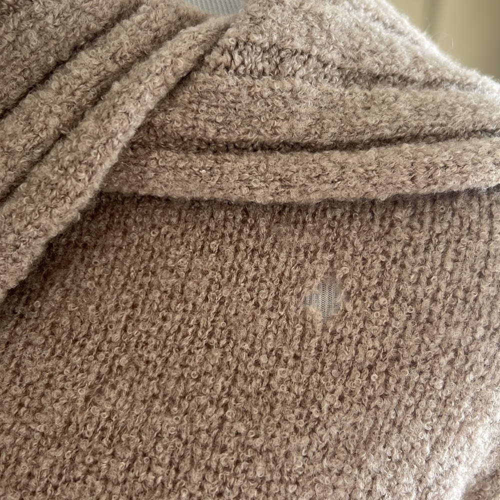 Brochu Walker Medium Split Back Sweater - image 5